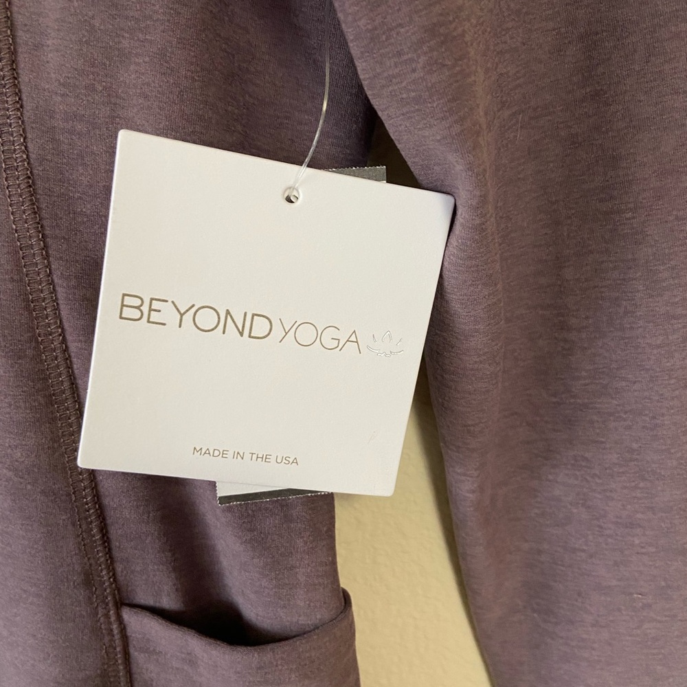 NWT Beyond Yoga out of pocket pullover in woodland heather - Picture 3 of 5